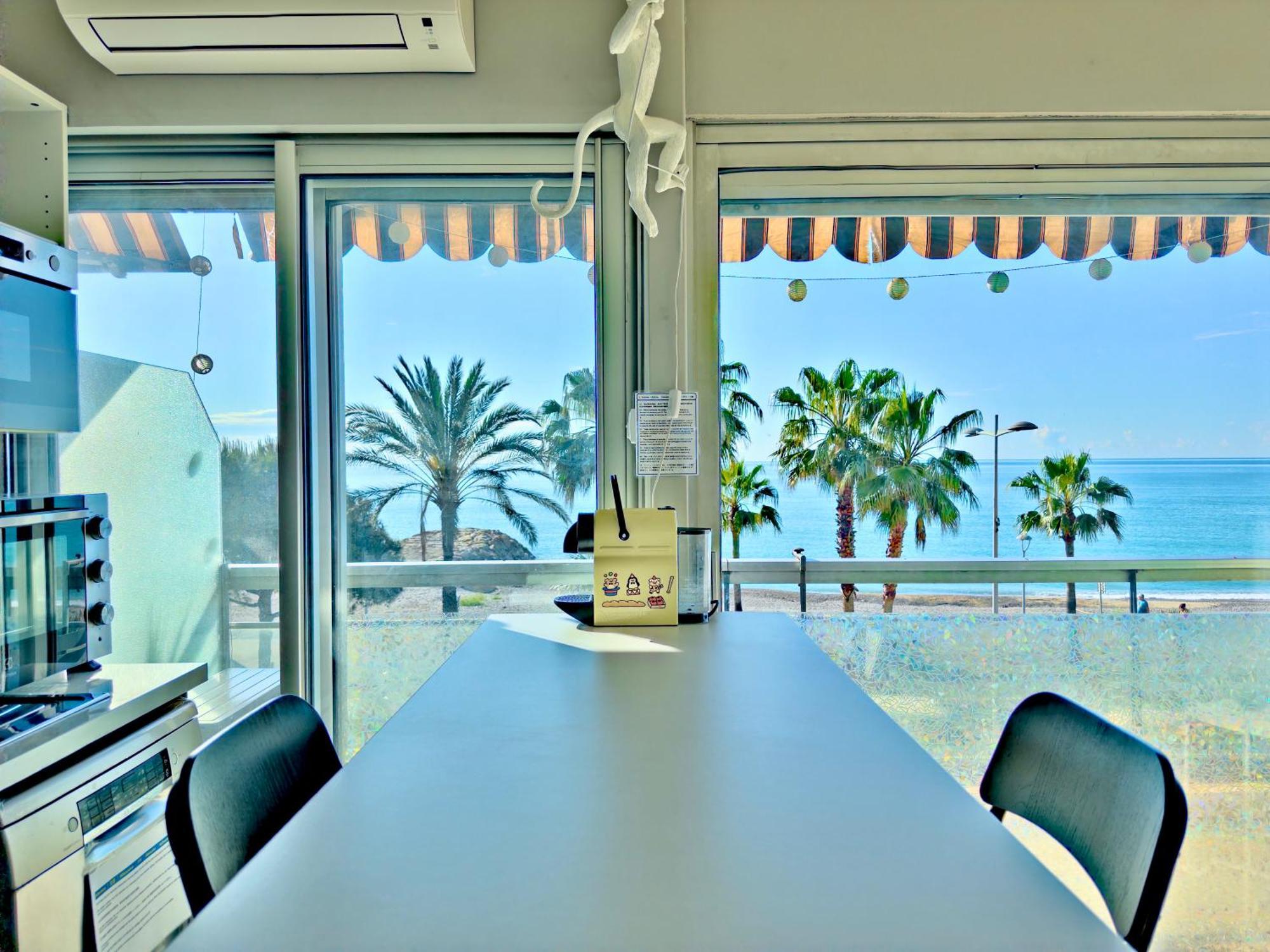 Panoramic Sea View Studio 24H Checkin Cagnes-sur-Mer Luaran gambar